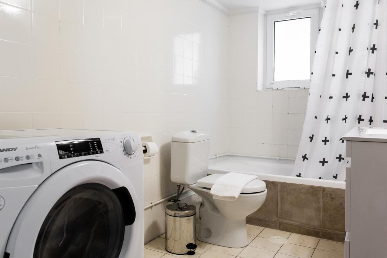 Pleasant 2Br Apartment Near Helexpo By Upstreet Ateny Zewnętrze zdjęcie